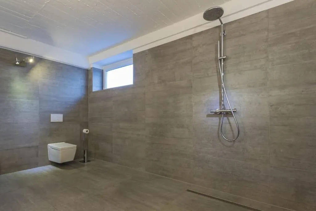 City-Loft With Rooftop Terrace - 19 Persons Hannover 0*,  Germany